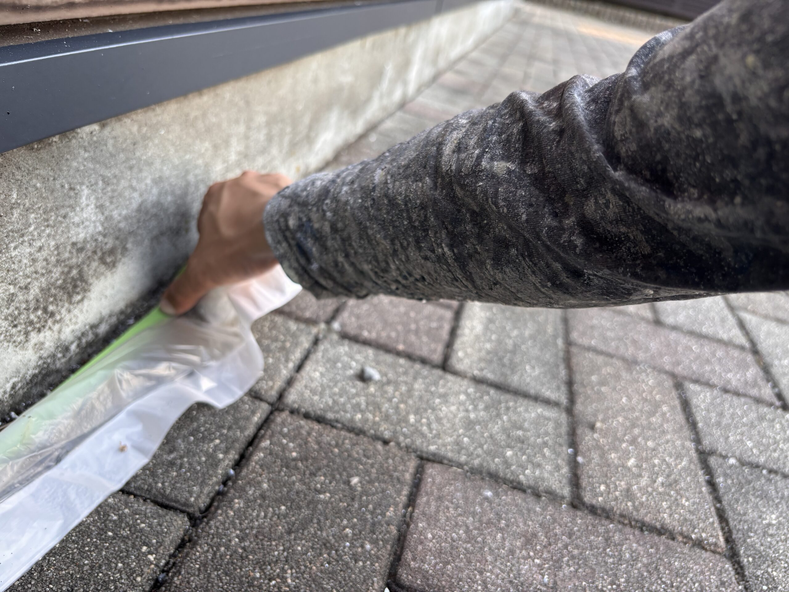 仕上がりが変わる！基礎塗装の養生